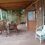 Planinski Dom Na Travni Gori Feriehus Sodrazica