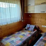 Planinski Dom Na Travni Gori