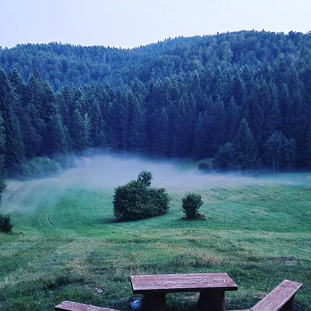 Planinski Dom Na Travni Gori Sodrazica