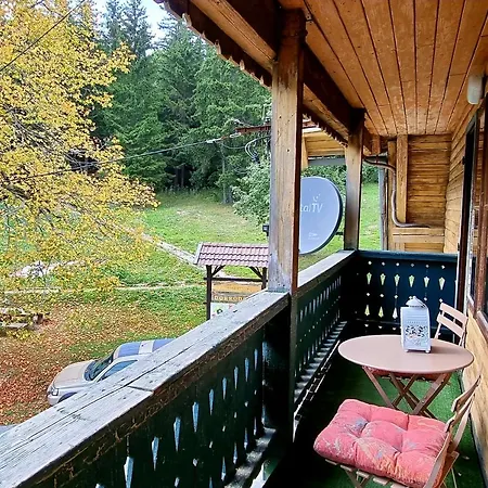 Planinski Dom Na Travni Gori Sodrazica