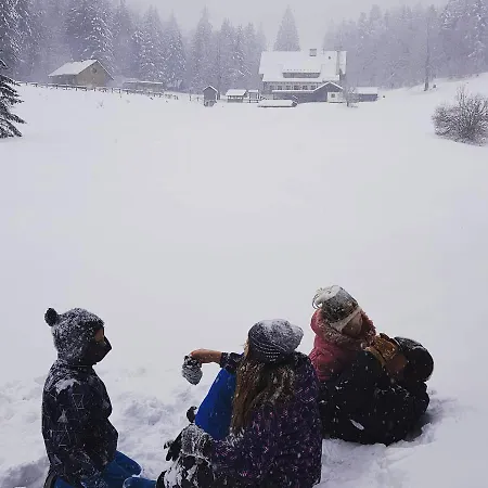 Planinski Dom Na Travni Gori Tatil Evi Sodrazica