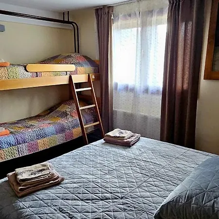 Planinski Dom Na Travni Gori Počitniška hiša