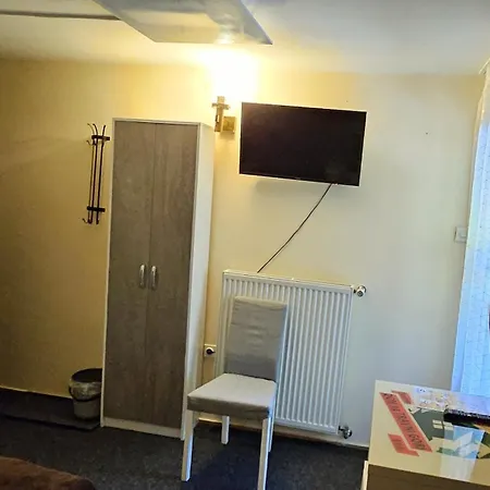 Planinski Dom Na Travni Gori *