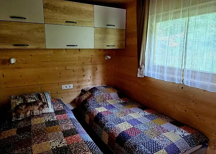 Planinski Dom Na Travni Gori