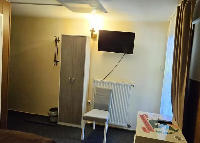 Planinski Dom Na Travni Gori *